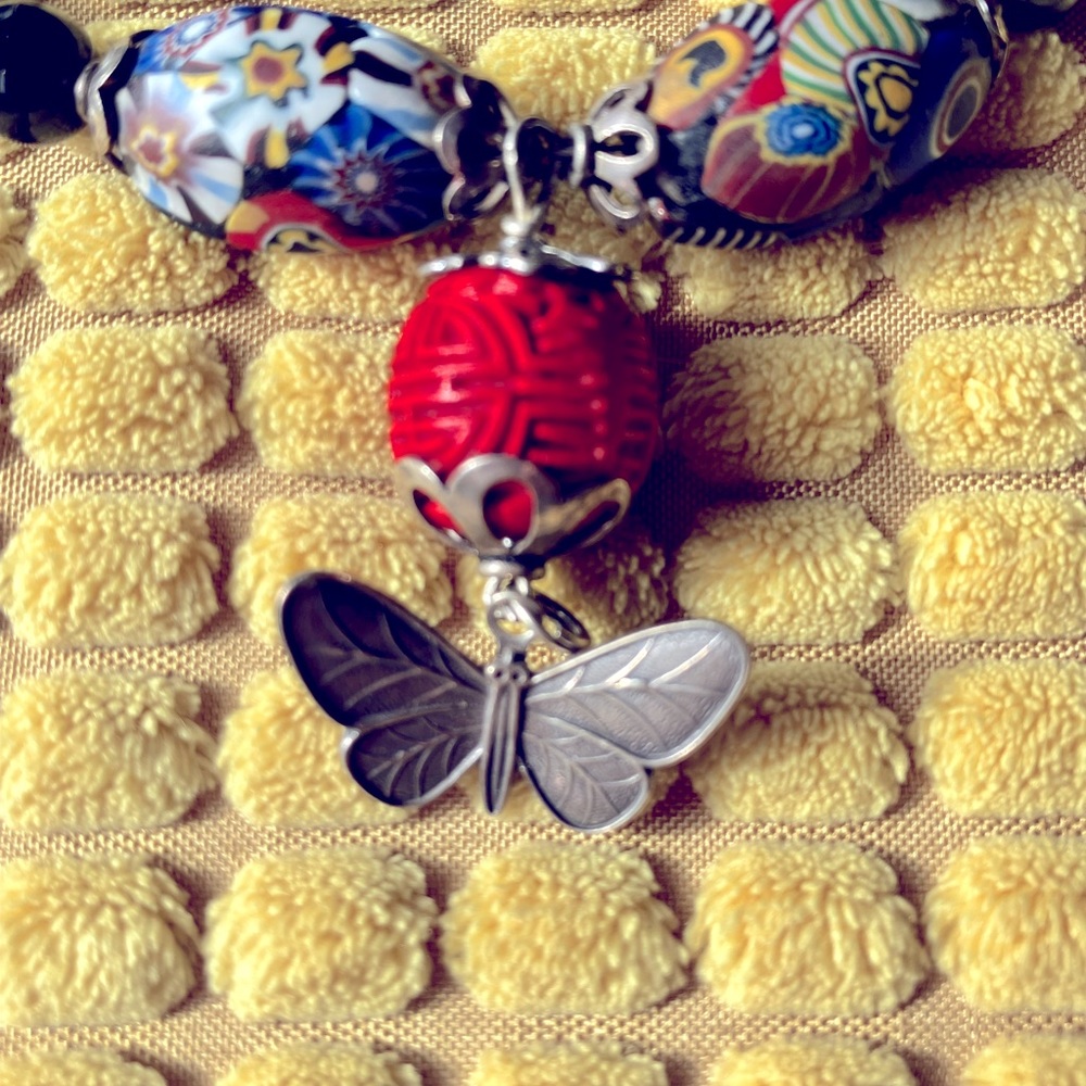 Vintage Butterfly and Bead Necklace - Picture 3 of 9